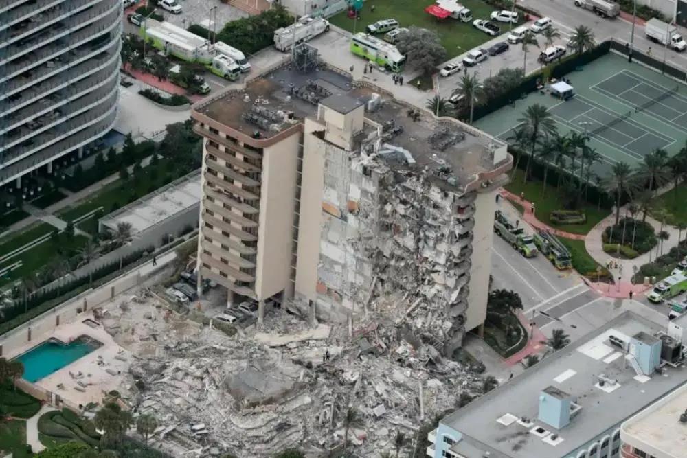 美临海公寓坍塌致159失踪，专家称或为地基沉降造成